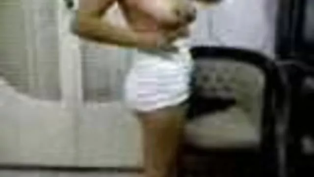دعارة أي تسجيل جميلة ناضجة ومثير هيلانة ضربات الشباب افلام سكس رومانسيه مصريه