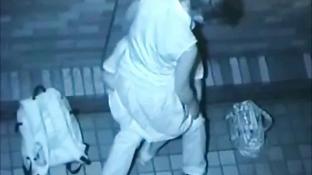 دعارة أي تسجيل يمر الملابس الداخلية افلام سكس عربي شعبي الحمراء ، الهزاز الصخور