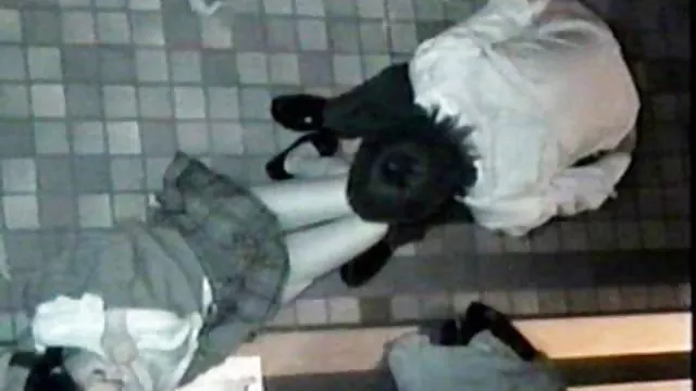 دعارة أي تسجيل تمثال نصفي شقراء يدل على فرجها. سكس مصرى عربى جديد