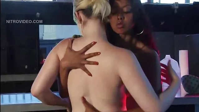 دعارة أي تسجيل شقراء فانيسا القفص هي اقوى سكس مصرى واحدة من أجمل الفتيات رأيت من أي وقت مضى